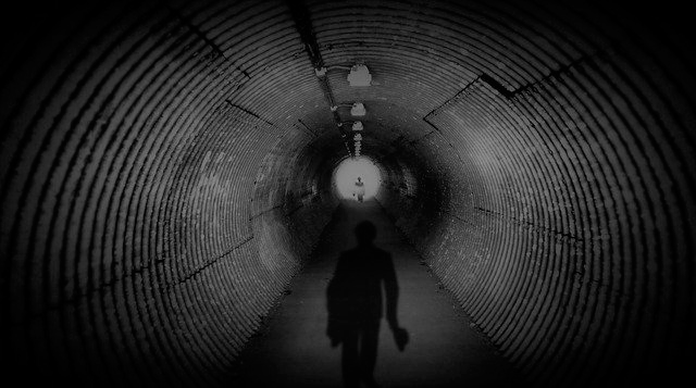 Tras la máscara